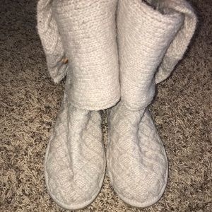 UGGS: Classic Cardy Boot